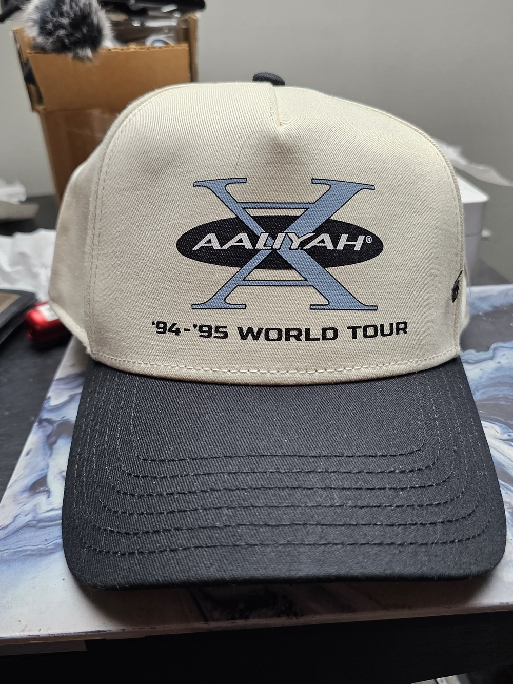 NWT Aaliyah '94-'95 World Tour Two-Tone Baseball Cap - Cream & Black